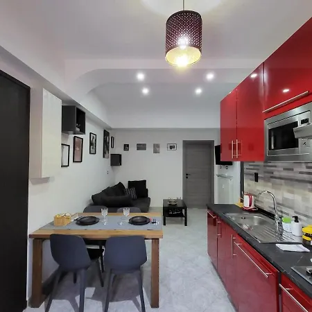 Flawer Flat X4 Apartment