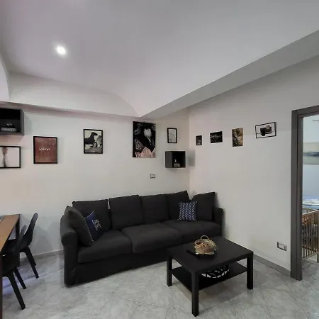 Flawer Flat X4 Apartment *